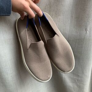 Rothys Sneakers in Latte Size 8